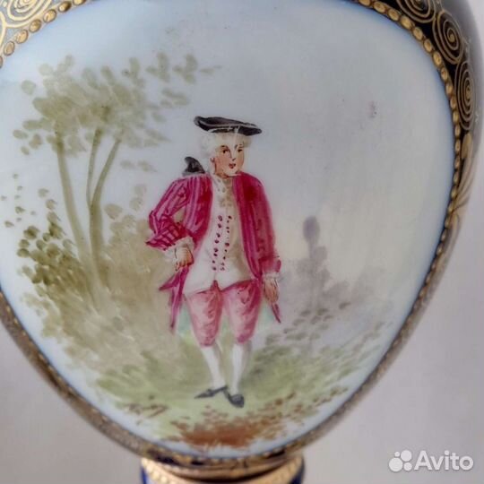 Антикварная ваза дворцовый стиль