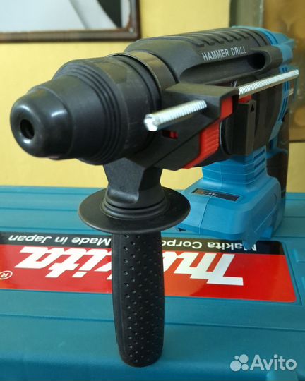 Перфоратор makita