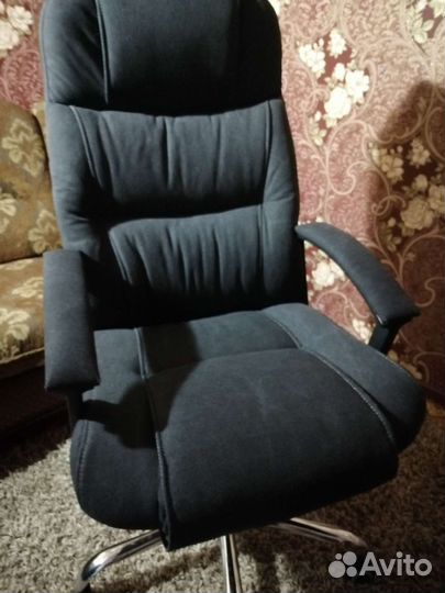 Компьютерное кресло