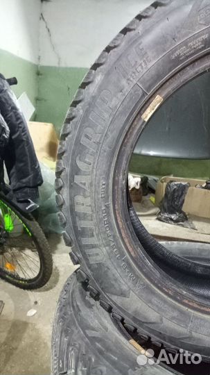 Goodyear Ultragrip Ice Arctic 195/60 R15 88T