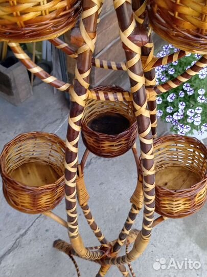 Подставка для цветов