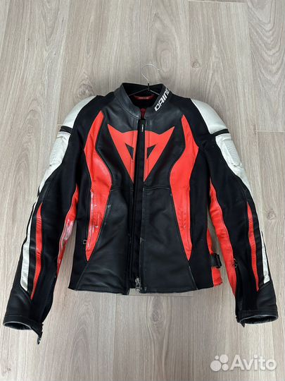 Мотокуртка женская dainese 38 размер