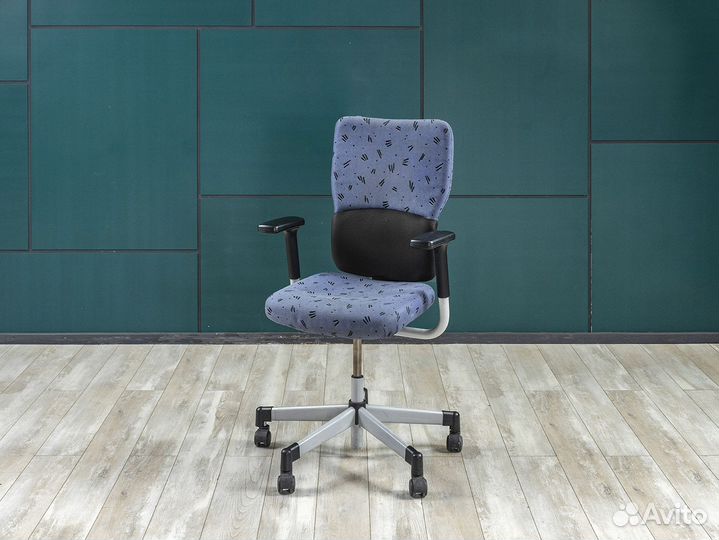 Кресло компьютерное для менеджера