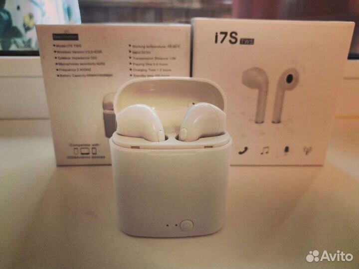Беспроводные наушники i7s TWS