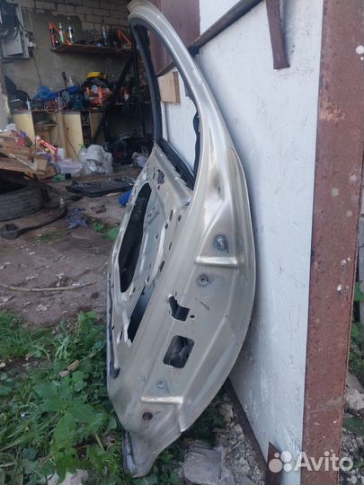 Dodge intrepid дверь водительская