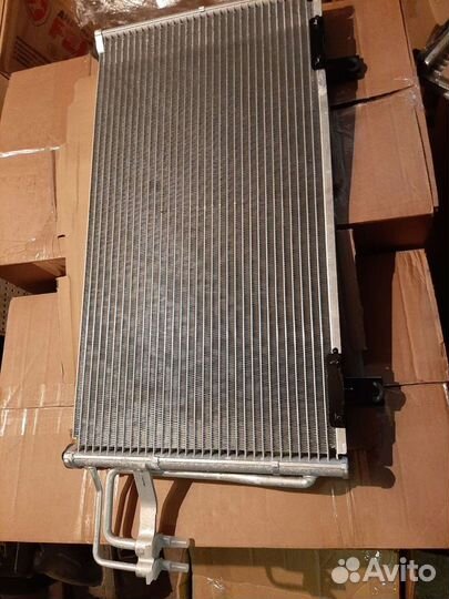 Радиатор охолождения киа Спектра (основной)