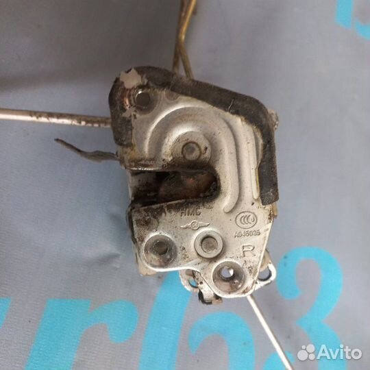 Замок двери правый Hyundai Hd78 D4DD 2010