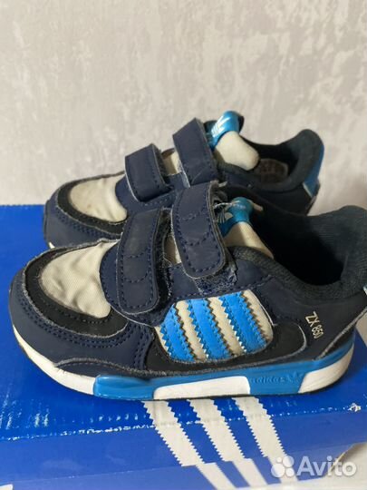 Кроссовки adidas