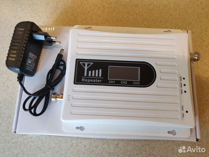 Усилитель сотового сиглана 2600/2100/900 мГц