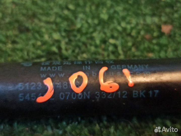 Амортизатор капота Mini Cooper R56