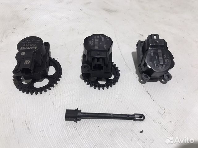 Моторчик заслонки печки