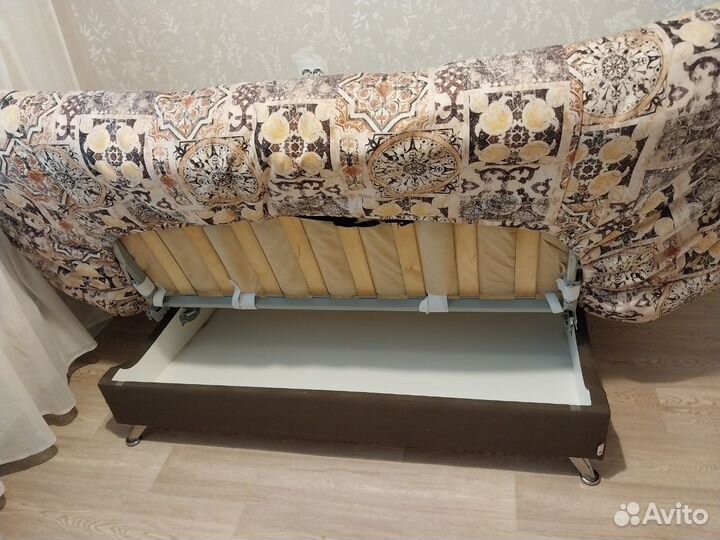 Диван клик кляк бу