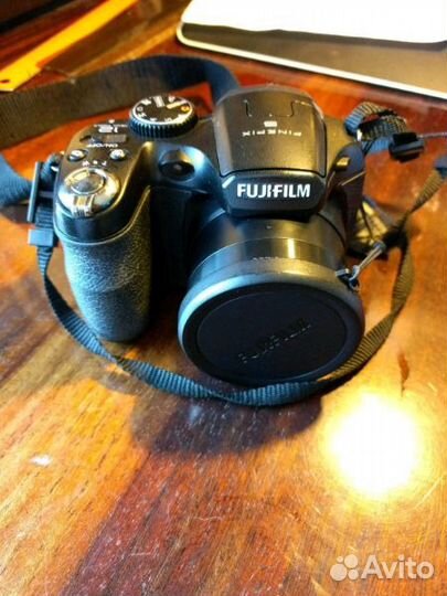 Фотоаппарат FujiFilm s1800