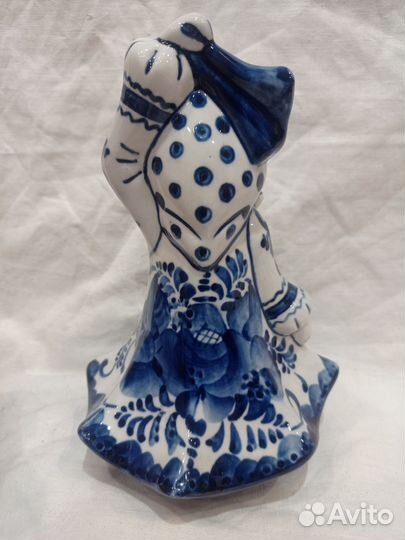 Баба Яга в платье Гжель