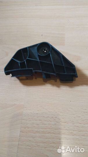 Крепления заднего бампера toyota corolla е150