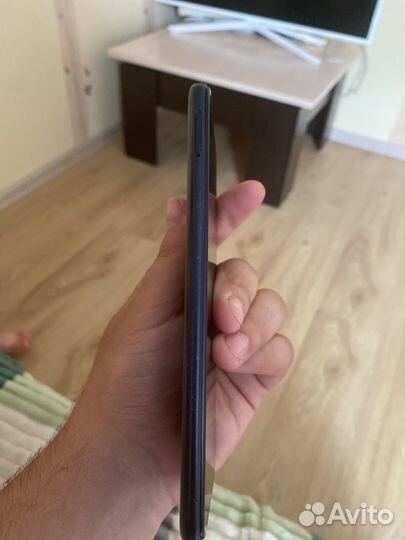 Продам телефон redmi 9c NFC