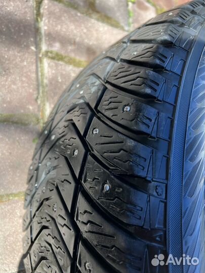 Yokohama Ice Guard IG65 205/55 R16