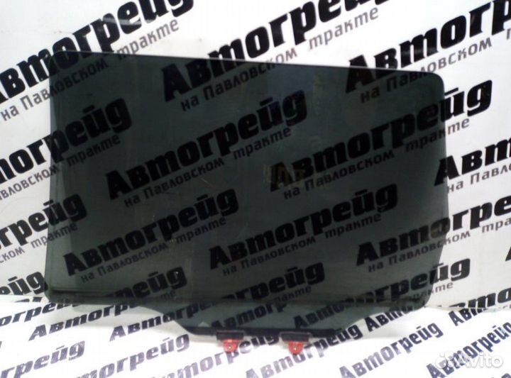 Стекло боковое заднее правое Mitsubishi Airtrek