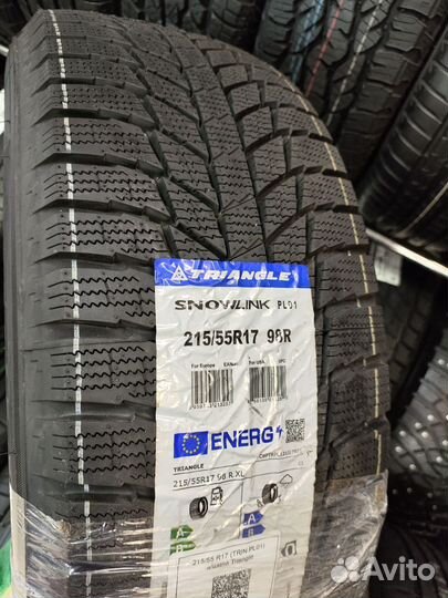 Triangle PL01 215/55 R17 98R