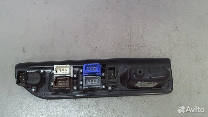 Кнопка стеклоподъемника Renault Espace 3, 2002