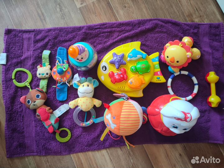 Игрушки пакетом для малышей