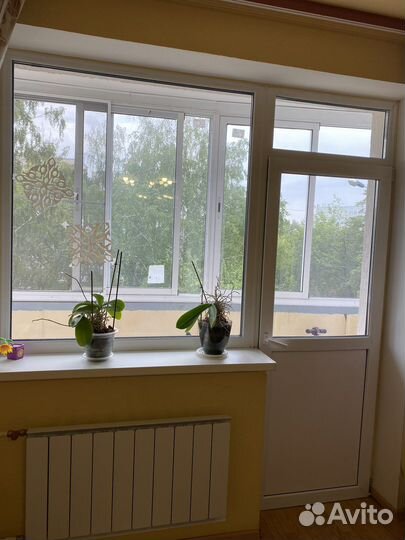 Балконный блок с дверью