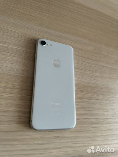 iPhone 8, 64 ГБ