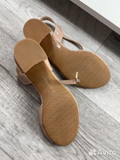 Босоножки женские 37 размер