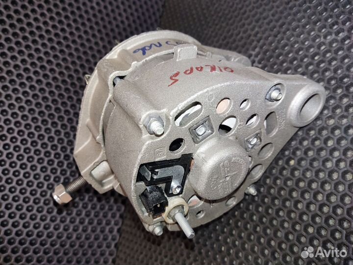 Генератор Ваз 2101-2106-2121 Нива Новый