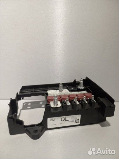 Блок предохранителей Opel Astra J хэтчбек A14NET