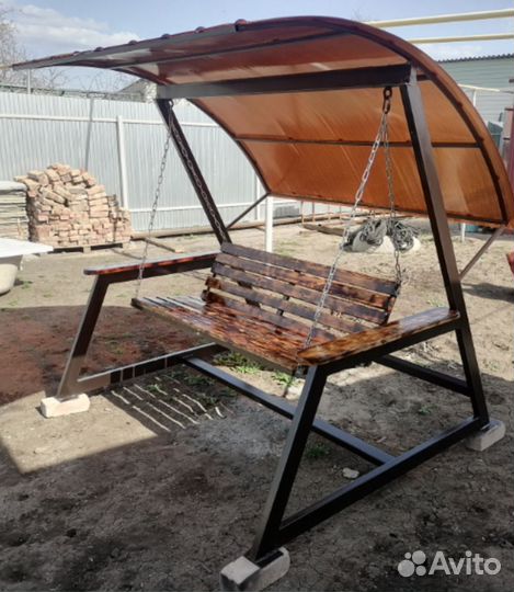 Садовая качеля