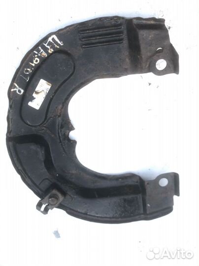 Пыльник тормозного диска Mitsubishi Chariot