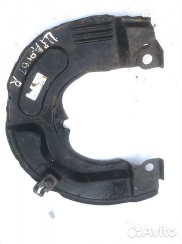 Пыльник тормозного диска Mitsubishi Chariot