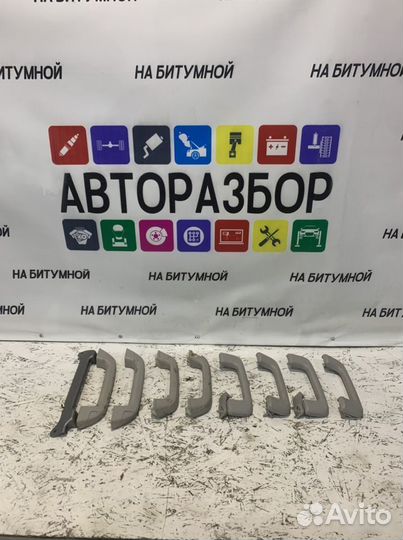 Ручки потолка Mitsubishi Pajero Sport 3