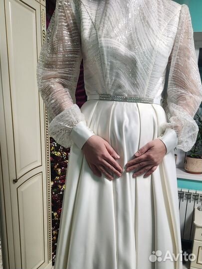 Свадебное платье 44 46 бу