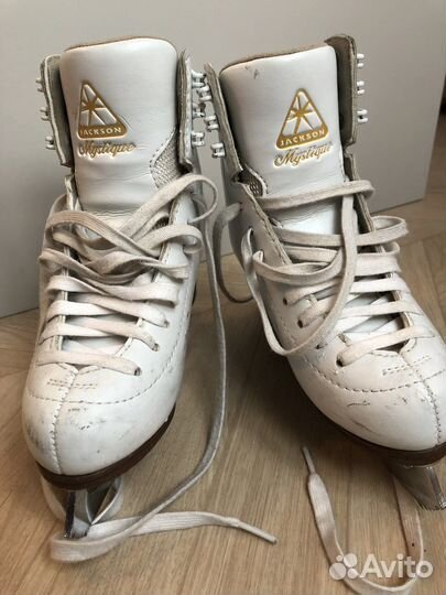 Фигурные коньки Jackson 13С