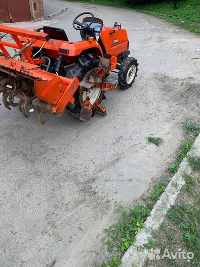 Мини-трактор Kubota Saturn X-20, 2014