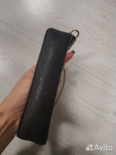 Louis Vuitton LV Mini pochette black