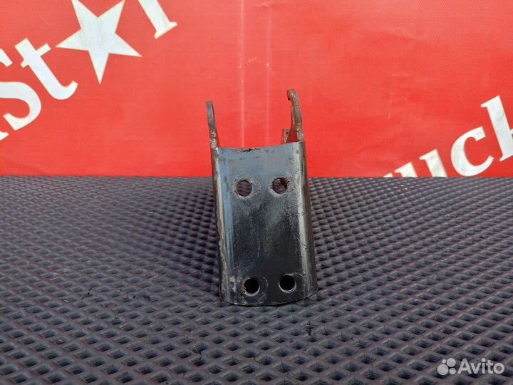 Кронштейн торсиона кабины