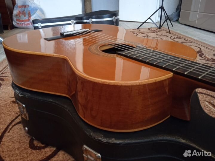 Классическая гитара Alvaro 40