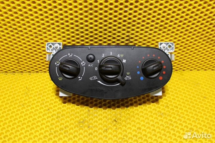 Блок управления климат контролем Nissan Almera G15