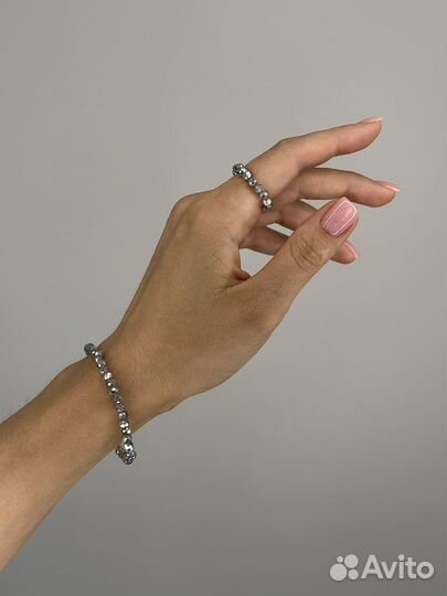 Модель на маникюр с покрытием