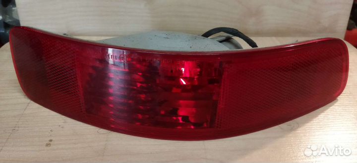 Фонарь заднего бампера outlаnder xl, c-crosser
