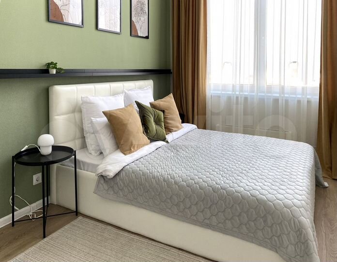 2-к. квартира, 56 м², 1/14 эт.