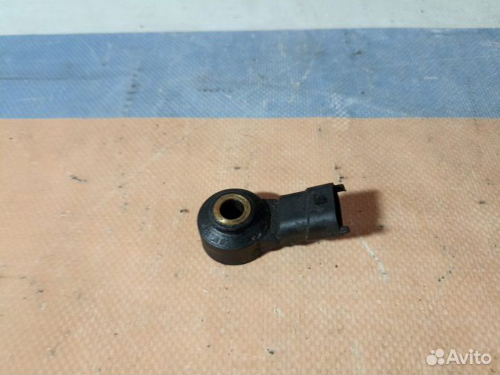 Датчик детонации Porsche Cayenne 955 4.8 M48.01