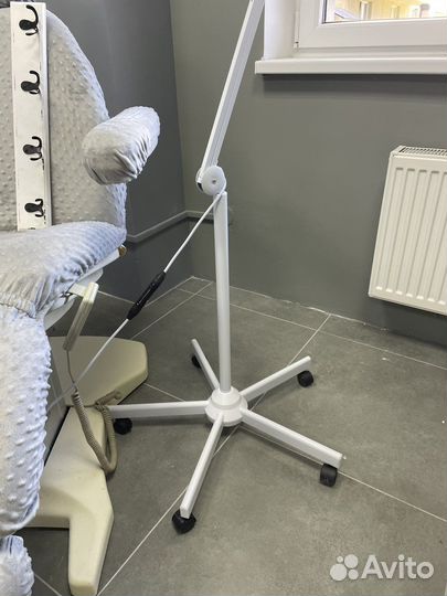 Напольная стойка для вытяжки 4blank