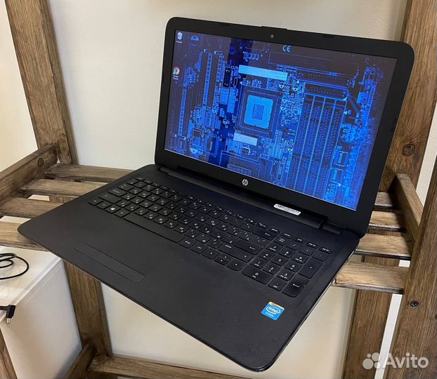 Шикарный ноутбук HP на SSD+коробка