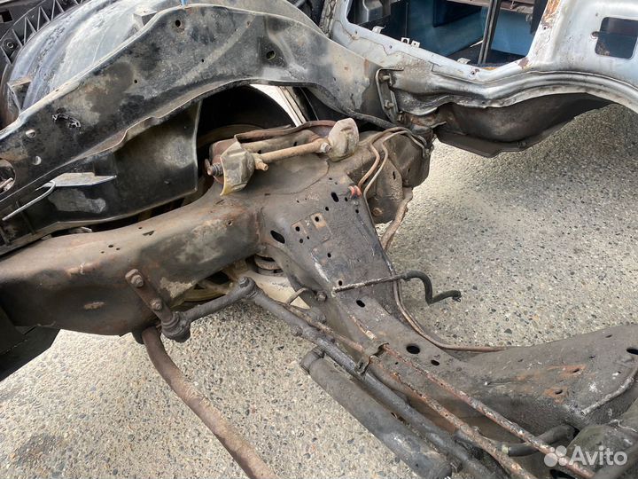 Рычаги передние Cadillac Fleetwood