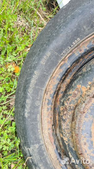 Запасное колесо Chrysler Town & Country