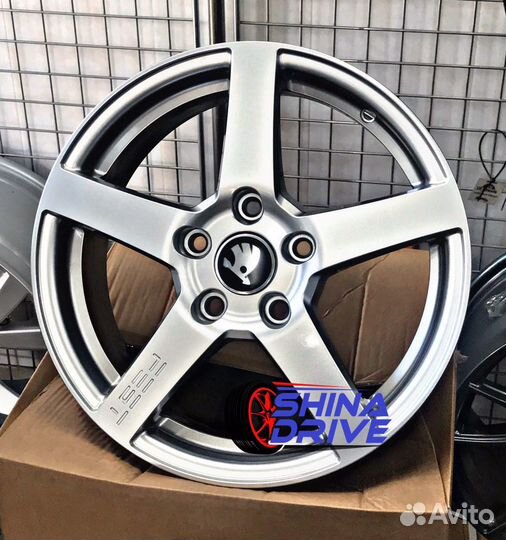 Диски VAG R15 5x100 Silver Polo Rapid